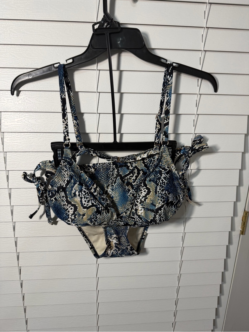 VENUS Blue Snake Print Bikini Set